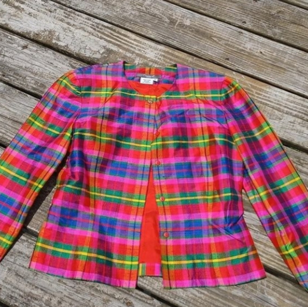 Multicolor top size 6